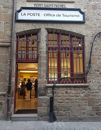 Le-mont-saint-michel-bureau-d-information-touristique
