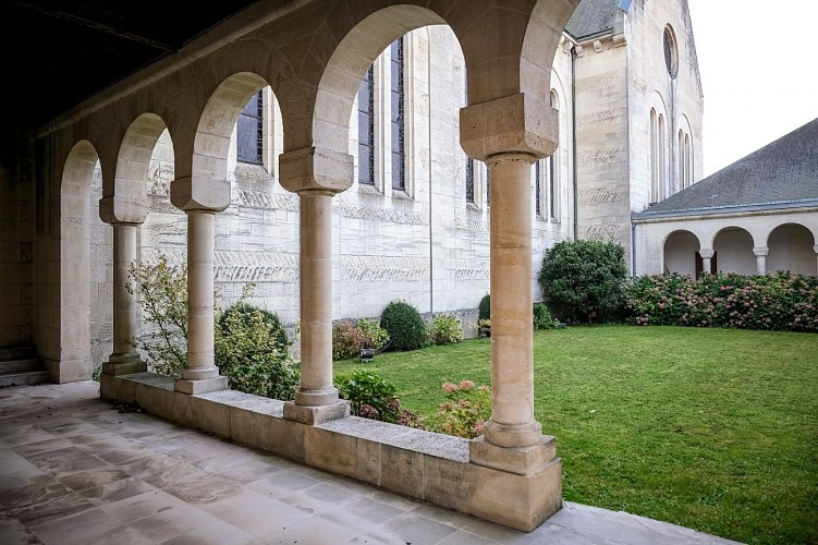 WEB_20240920_LMACH_OTPV_40