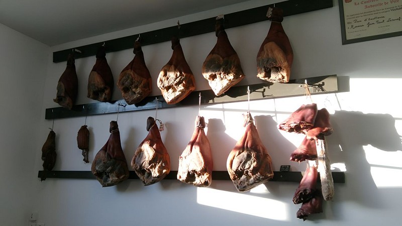 maison lesouef vire jambons TIS