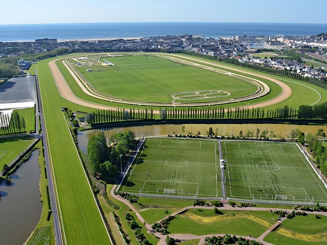hippodrome_latouques_lebris