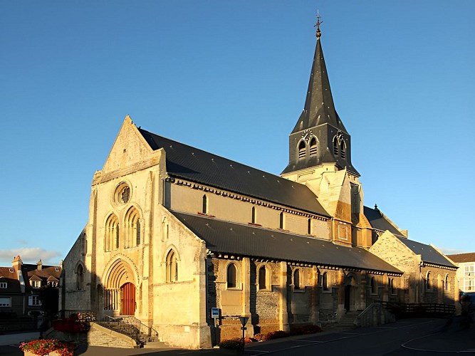 eglise_Saint_Sauveur_Thury_Harcourt