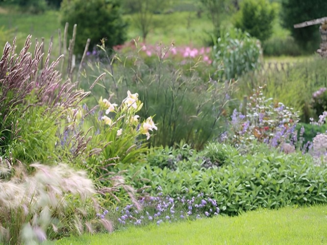 Jardin d'Alison Sykes à Viessoix (TIS)