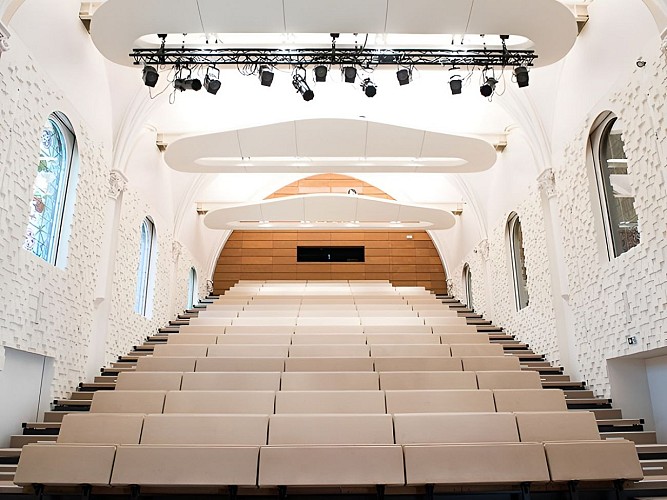 Auditorium dans La Chapelle