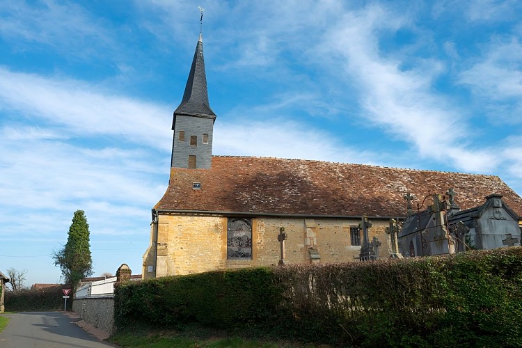 ÉGLISE SAINT JULIEN - BOISSEY Extérieur