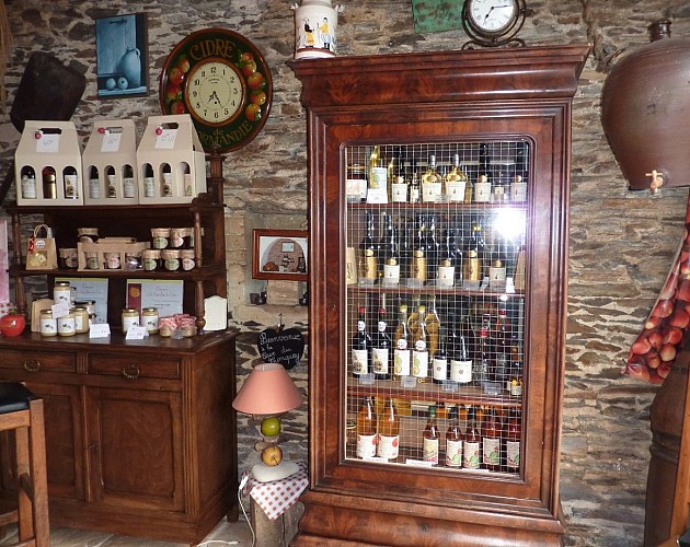 Boutique-Cave-du-Tronquay