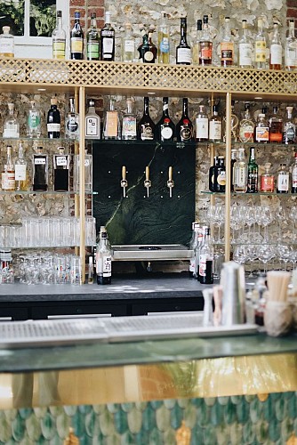 Le Masdar, Bar à cocktails