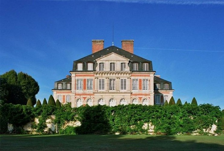 2Facade_est_chateau_ret