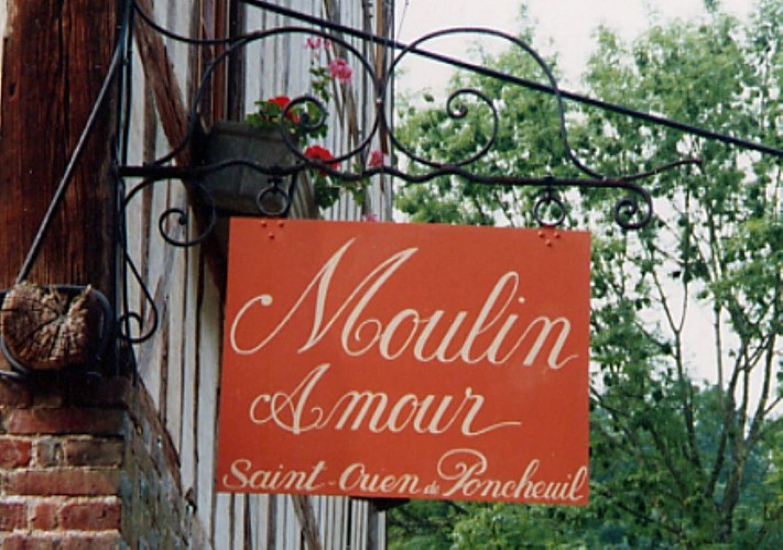 Moulin Amour - SAINT OUEN DE PONTCHEUIL 3