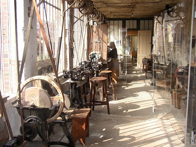 Atelier intérieur1 @ Musée du Peigne