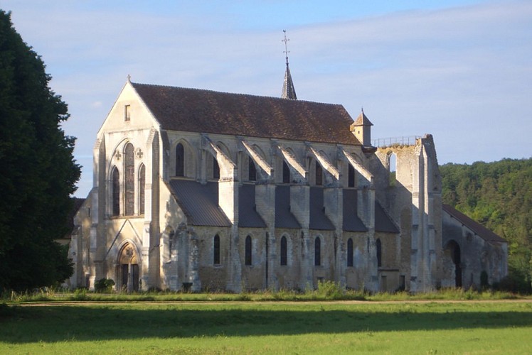 extérieur © abbaye du Breuil Benoit
