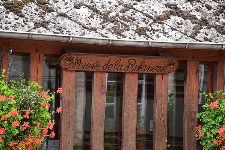 Expo-de-la-rubannerie-a-Drucourt-Bruno-Photographie5