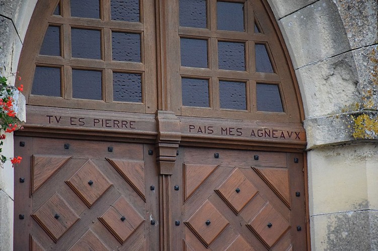 Eglise de Saint Pierre de Cormeilles_porte