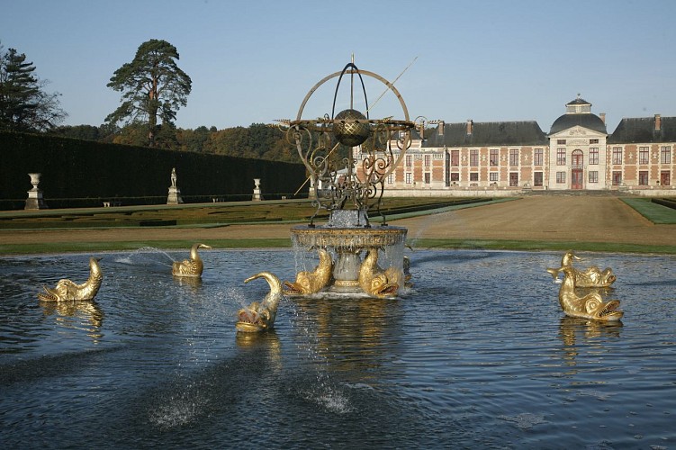 2 CHATEAU DU CHAMP DE BATAILLE LA SOURCE DROIT PHOTO ERIC SANDER