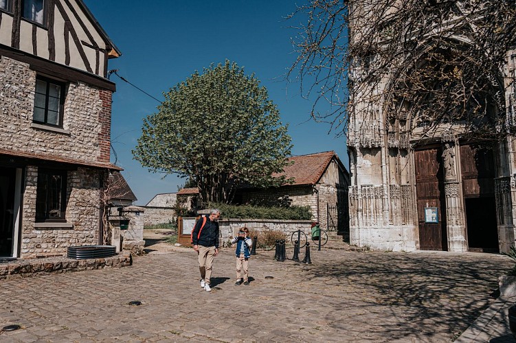 Balade augmentée :Pont-de-l'Arche medievale
