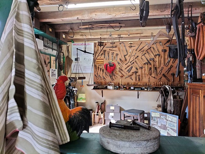 saint-hilaire-du-harcouet-atelier-du-bourrelier (5)