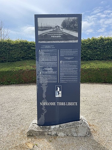 Foucarville Explicatif