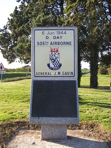 Stele 505eme Regiment SME