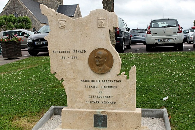 Stèle Alexandre Renaud_Sainte Mère Eglise©OT Baie du Cotentin