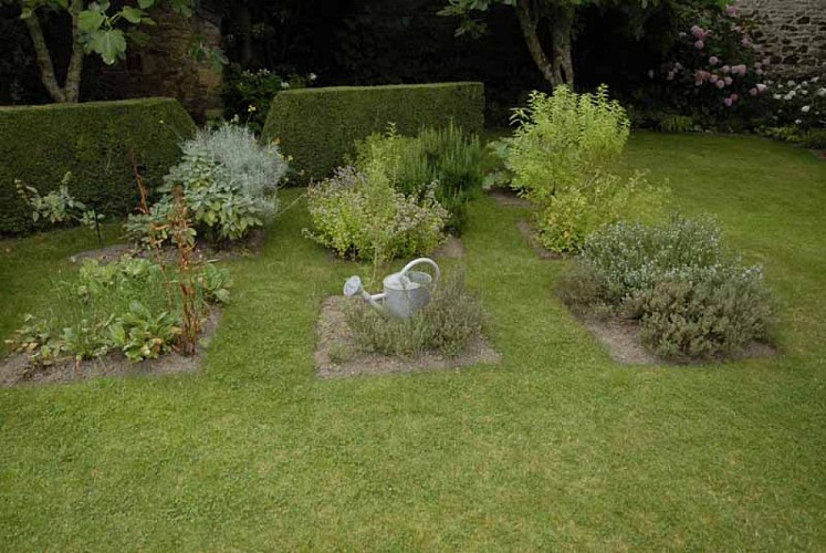 Barneville-Cartert_Jardin terre d'aïeuls (1)