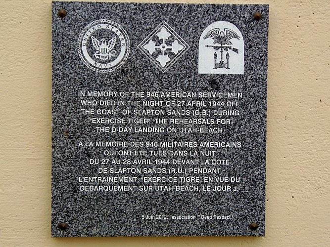Plaque militaires Exercice Tigre_Utah Beach©OT Baie du Cotentin