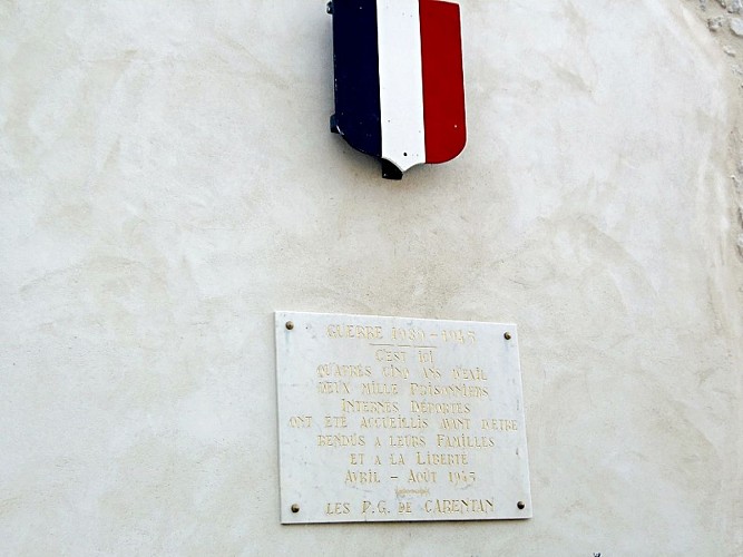 Plaque prisonniers_Carentan©OT Baie du Cotentin (1)