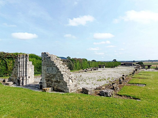 Eglise_Saint-Georges-de-Bohon©OT Baie du Cotentin (1)