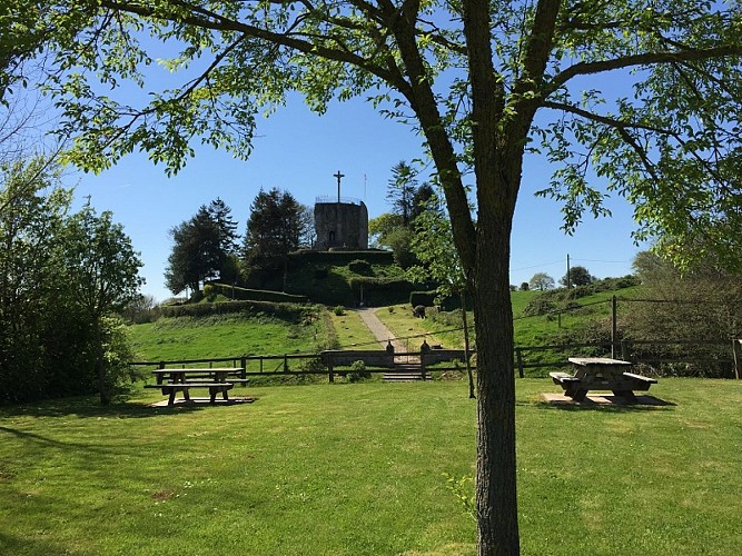 donjon-du-plessis-mai-2017©MChoquet