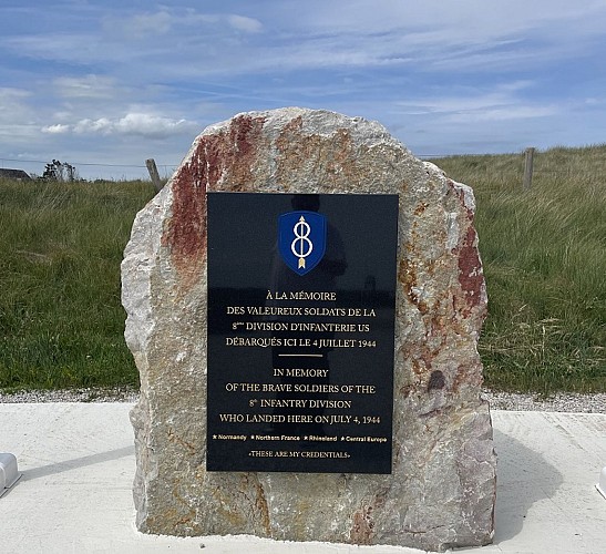 Monument 8DI St Martin Varreville