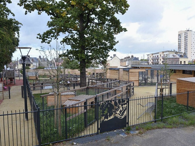 Jardin-des-Oiseaux---Le-Petit-Quevilly-----Bruno-Maurey-1 800x600