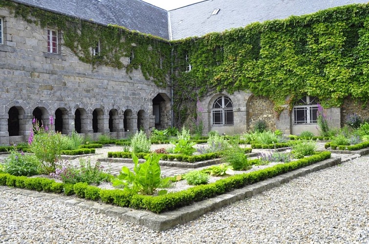 Cloitre des Pénitents - Saint Valery en Caux (0)