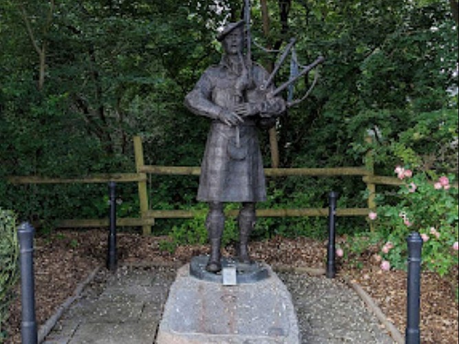 Monument-des-écossais-©-Google-Images