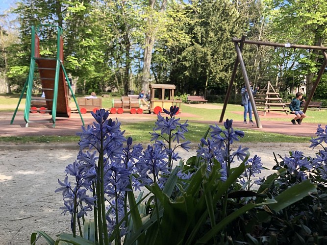 aire-de-jeux-enfants-luc-sur-mer-parc-de-la-baleine-credit-mathilde-lelandais (12)