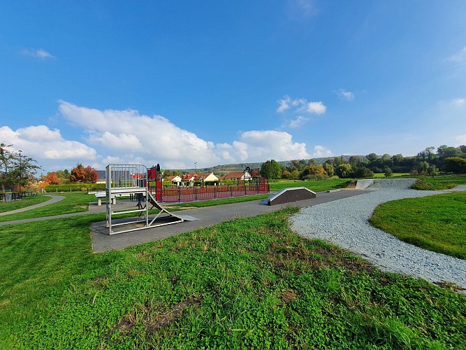 Skate park à côté 