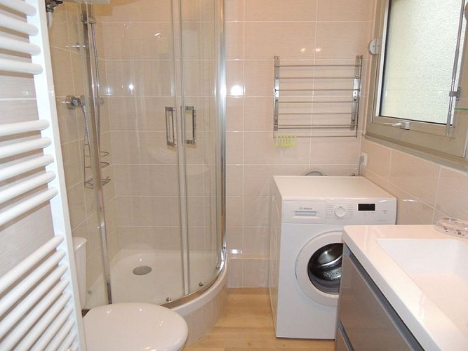 La-Jamoisiere-8-5-Bagnoles-800