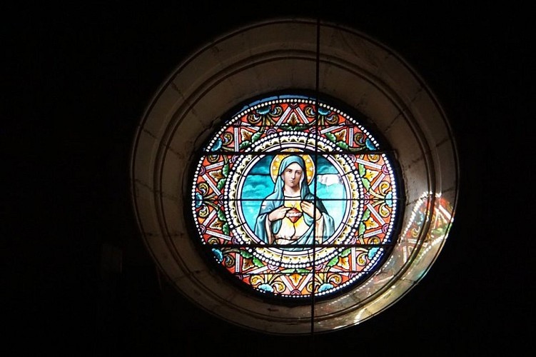 Vitraux de Notre-Dame de Lure