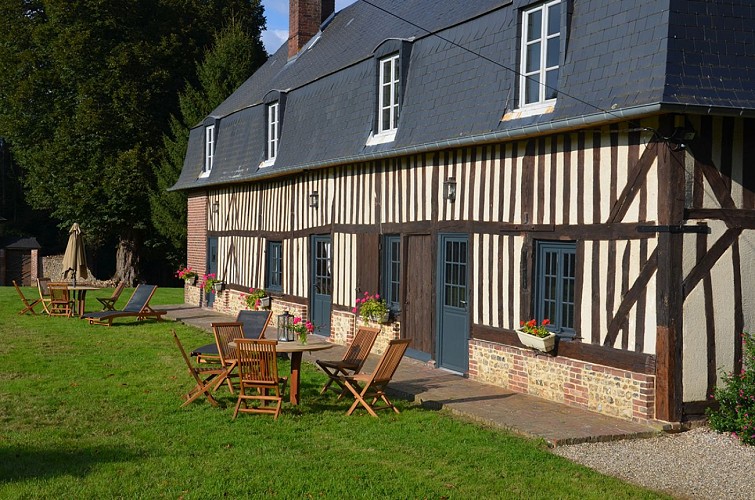 Le-grand-gite-de-saint-gervais-a-Asnieres--1-