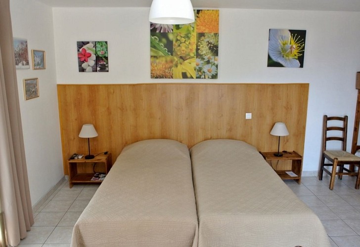 AUBERGE-CHAMBRE D'HOTES E CIME_4_4