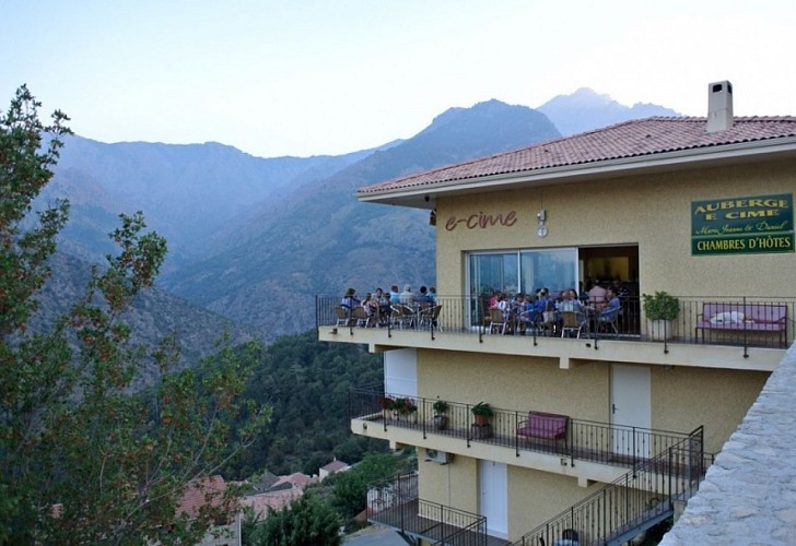 AUBERGE-CHAMBRE D'HOTES E CIME