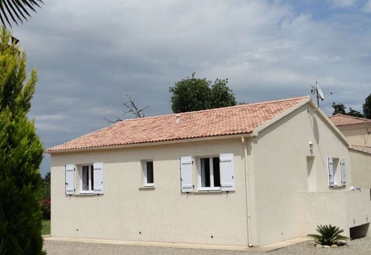 ALBA-CHJARA-5-f015db2043ae49faa4ddce7c4b748898