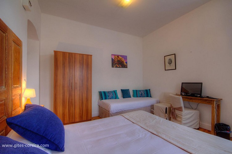 OSTERIA DI L'ORTA - CASA GUELFUCCI