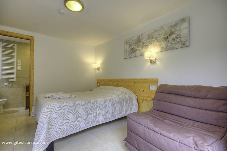 CHEZ BERNARD ET BRIGITTE LABBE