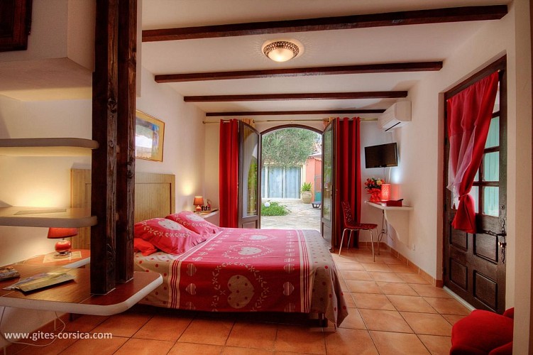 LE CLOS DES OLIVIERS