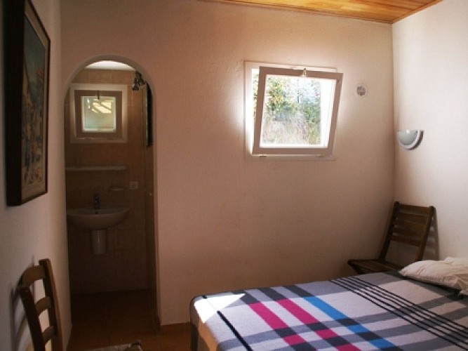 PHOTO COPIEE SUR OT - REDIMENSIONNEE PAR CHANTAL_10