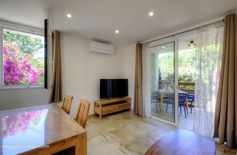 LES MÛRIERS 1 - "ALZU"