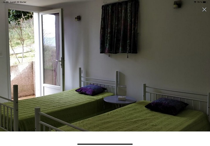 2C83241F-1DBB-40C3-B036-D99EF6C4B8C3