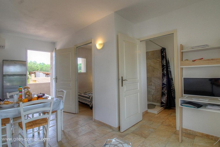 APPARTEMENT NUMÉRO 3