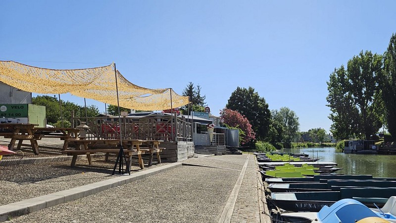 Café-snack Embarcadère La Grenouille Bleue