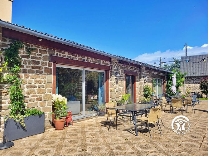 LA HAIE PEAU DE LOUP, JUSQU'À 5 PERSONNES