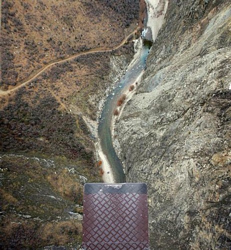 Puénting en Queenstown – salto extremo al vacío desde 134 m (440 ft) de altura