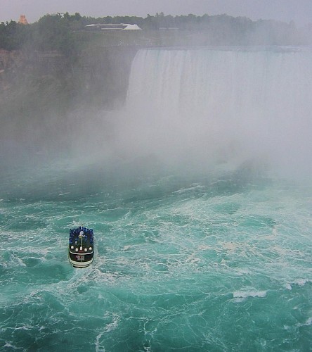 Excursion de 2 jours : chutes du Niagara et shopping aux outlets - Au départ de New York